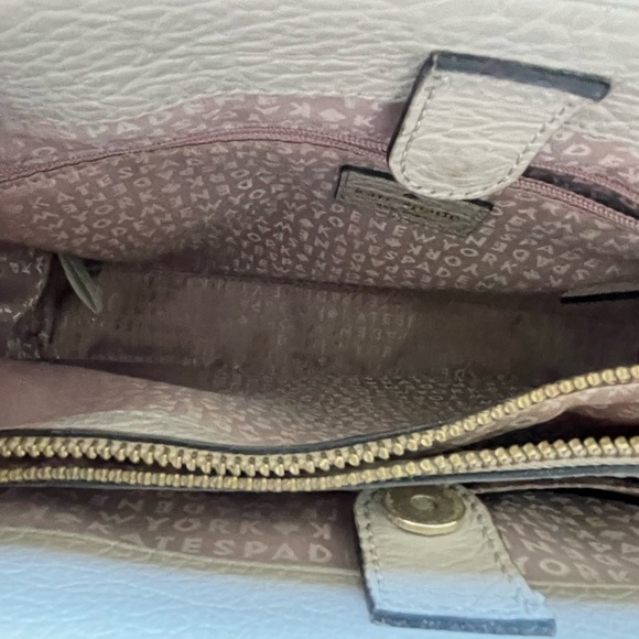Kate Spade purse, top handle and cross body strap, cut out lace design on front - Picture 11 of 12